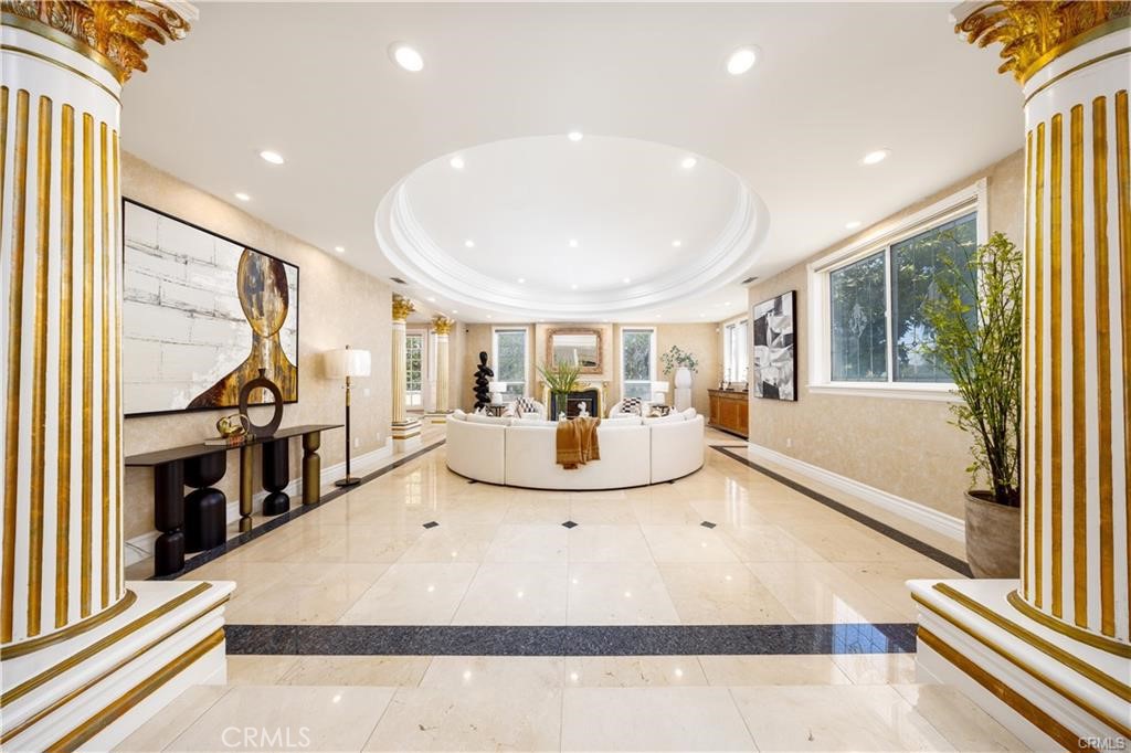 1468 Pierre Road