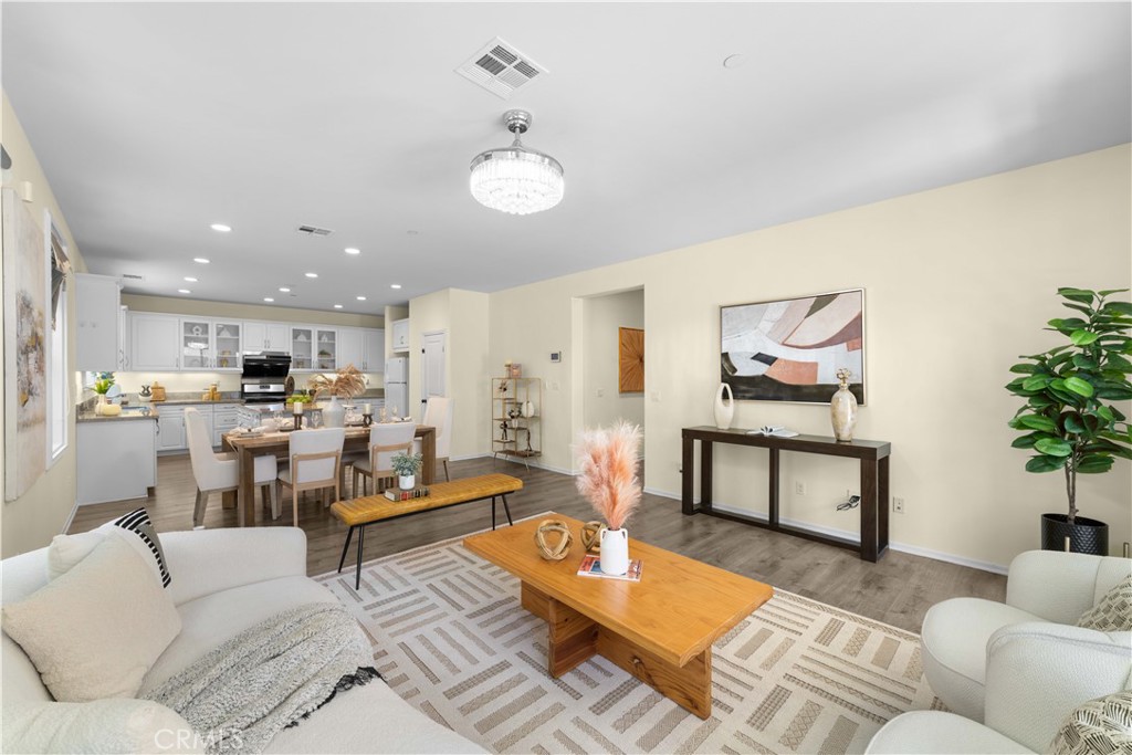 3830 S Silver Oak