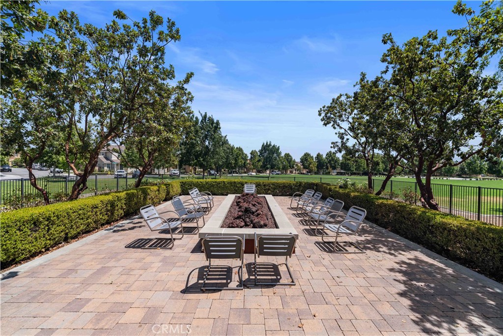 3830 S Silver Oak