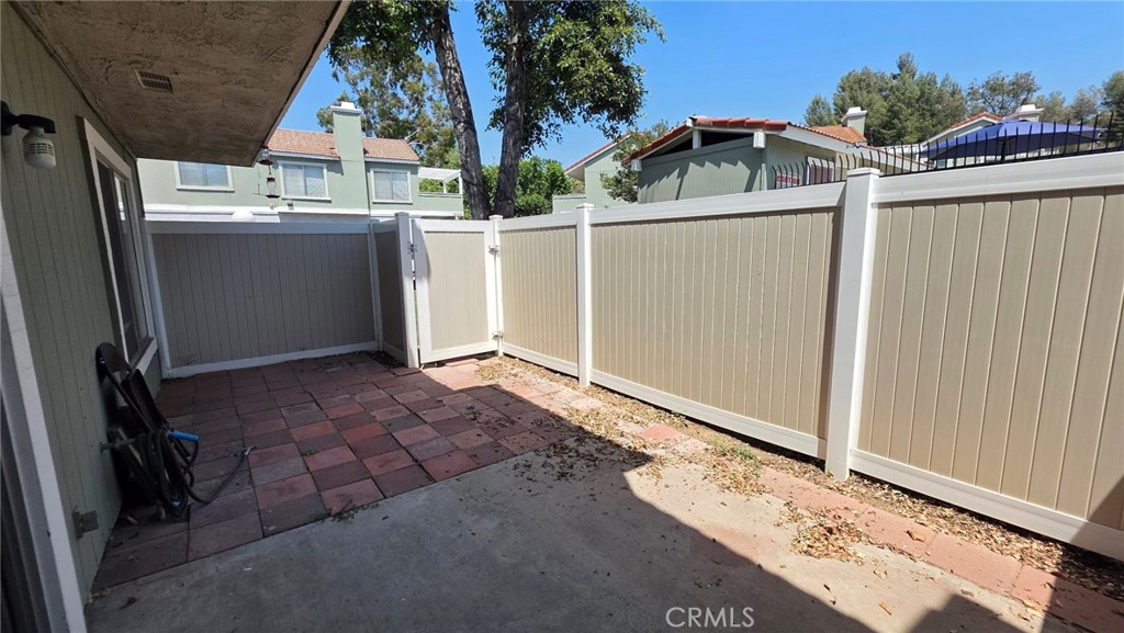1020 Golden Springs A