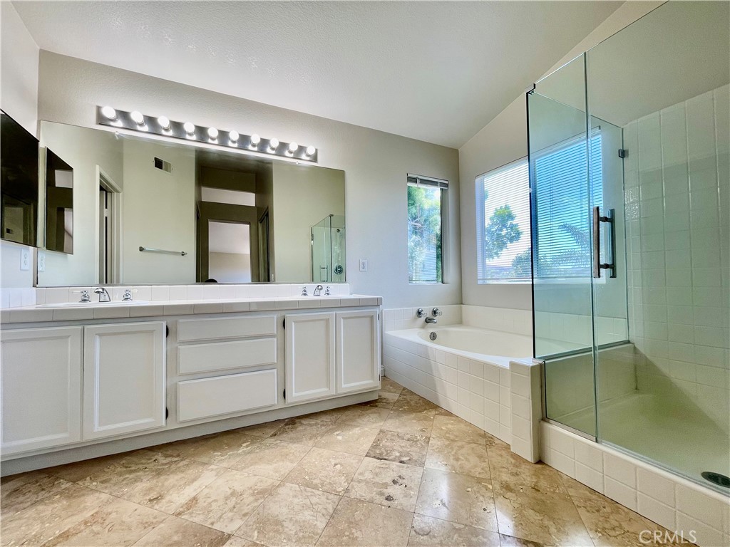 4352 Jasmine Hill Court