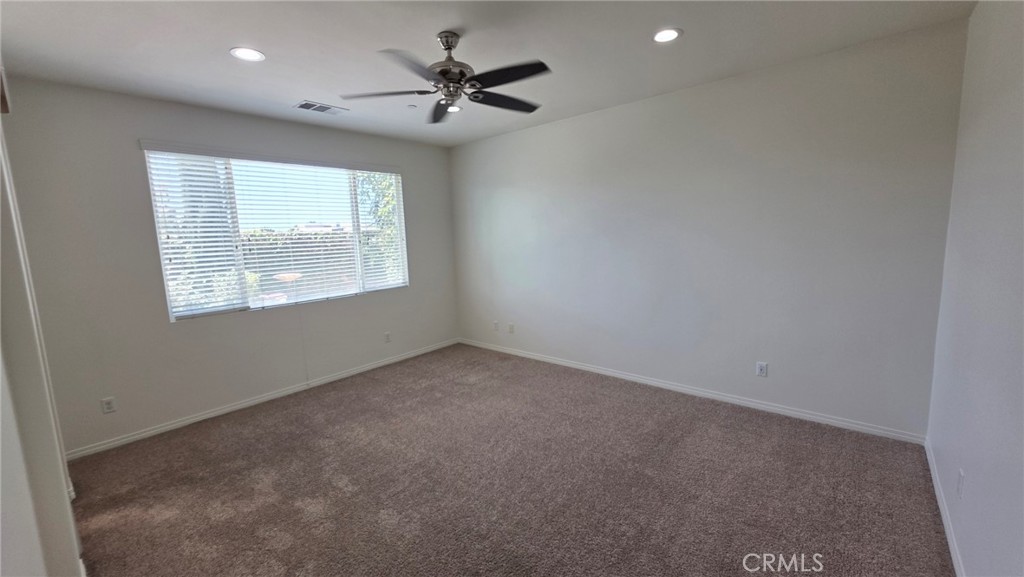11916 Berlyn Dove Court