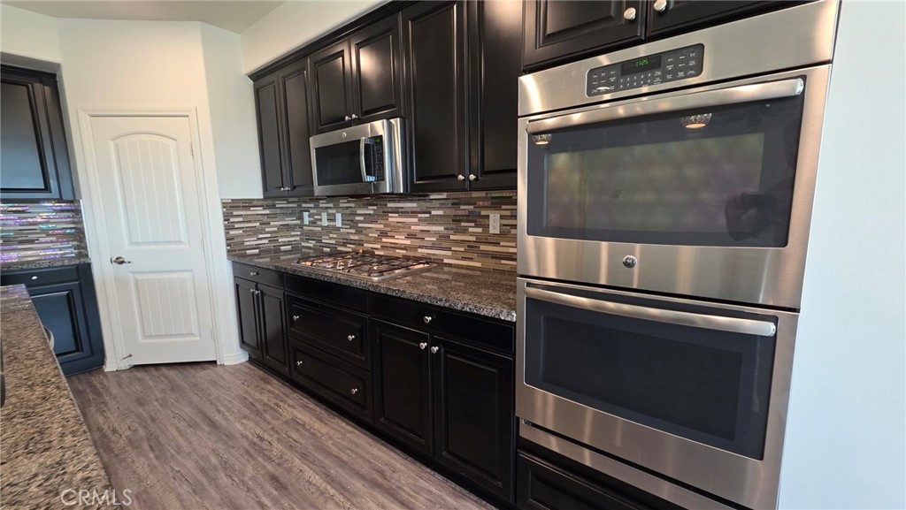 11916 Berlyn Dove Court
