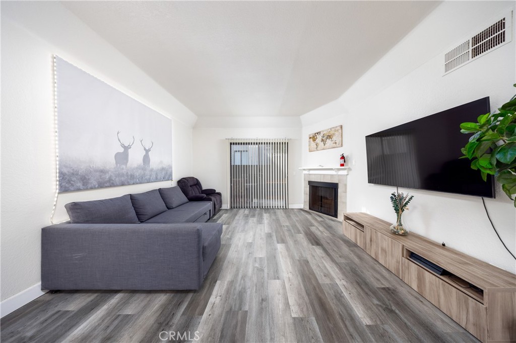 22725 Lakeway Drive 393