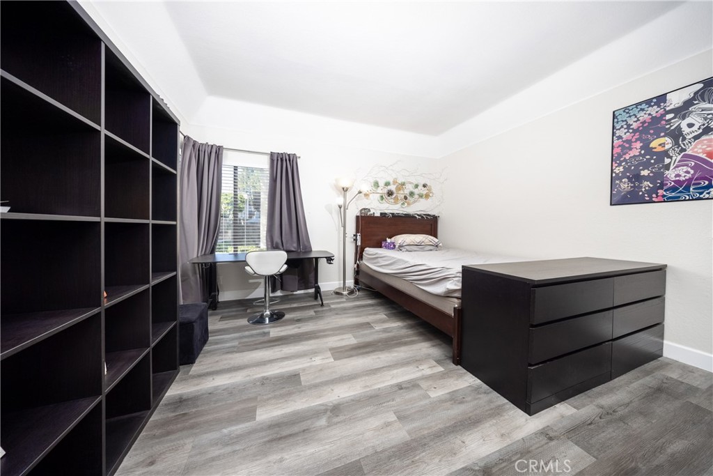 22725 Lakeway Drive 393