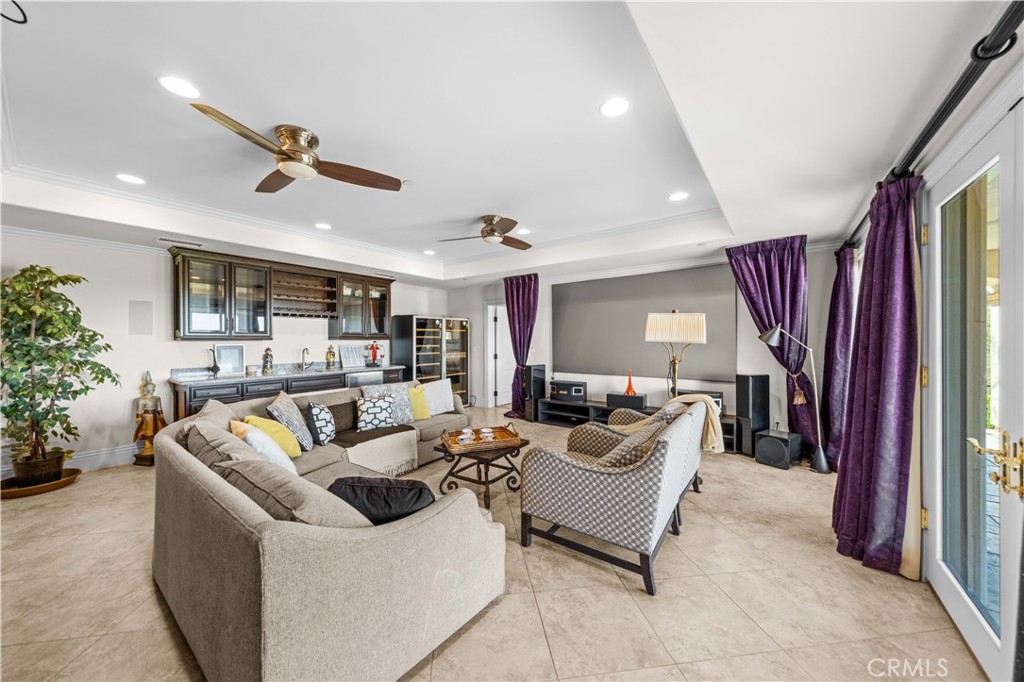 2137 Derringer Lane