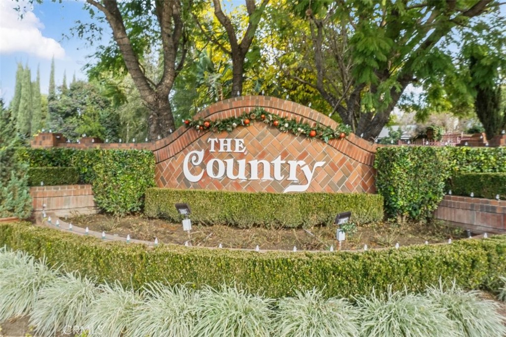 2137 Derringer Lane