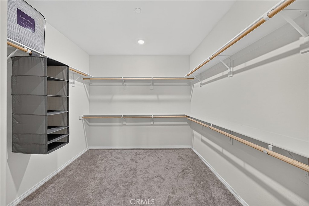 4060 S Bowery