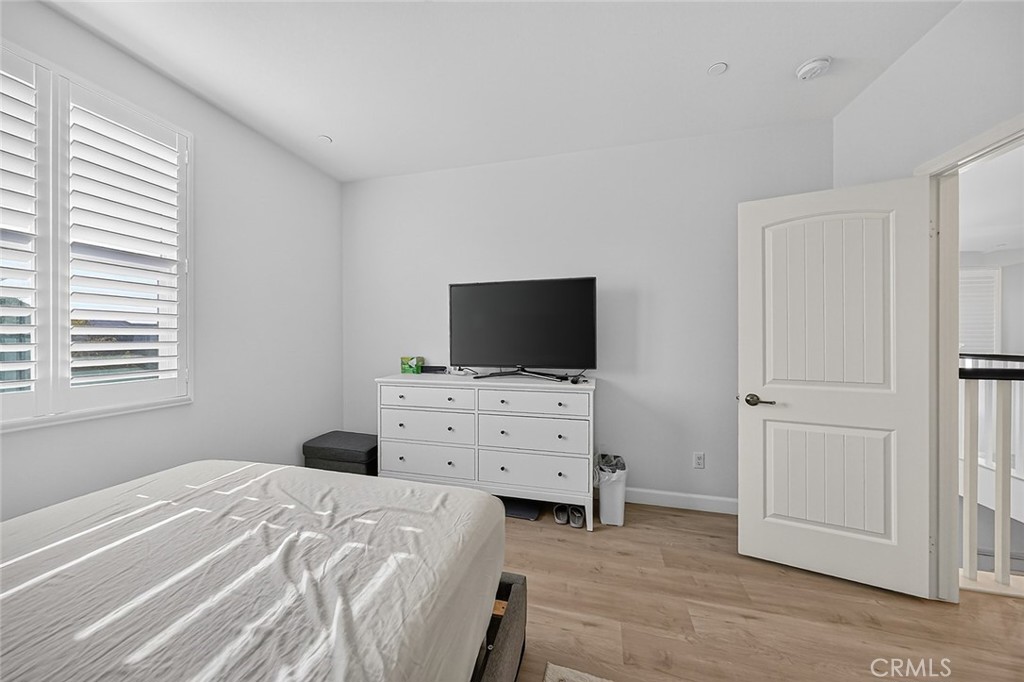 4060 S Bowery