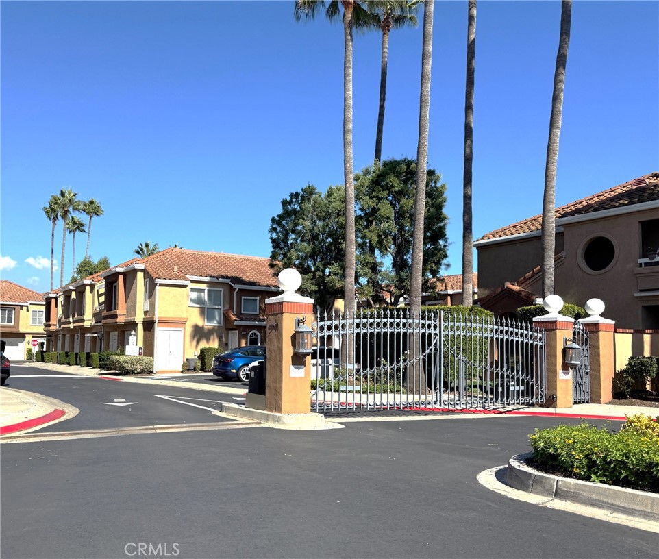 22845 Orchid Creek