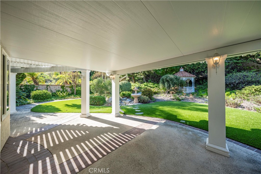 21111 Woodland Court