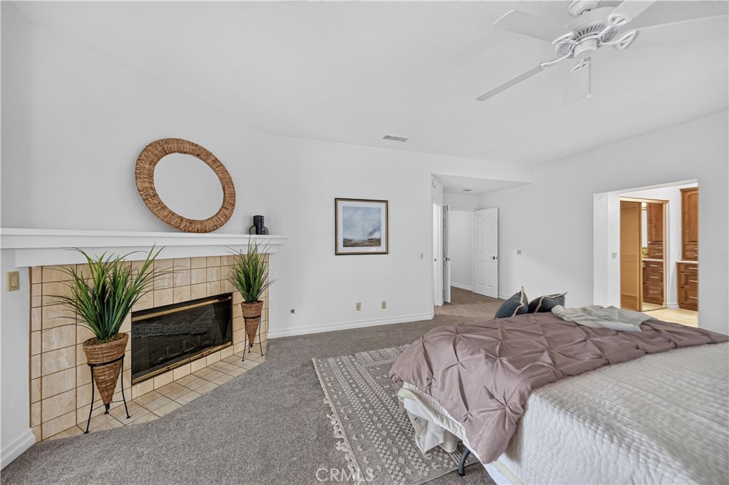 21111 Woodland Court