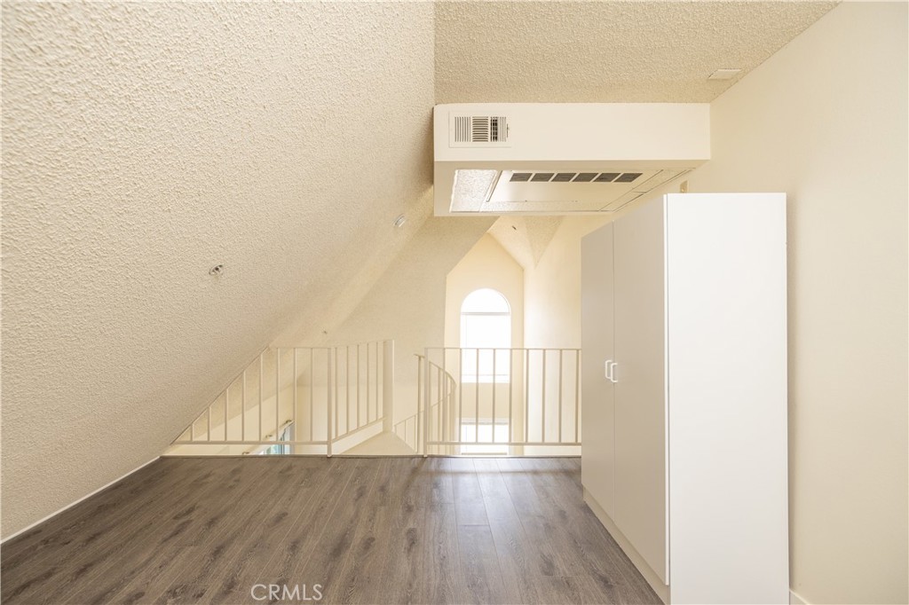321 S Occidental Boulevard 201