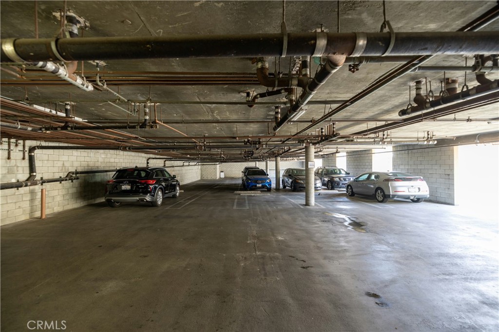 321 S Occidental Boulevard 213