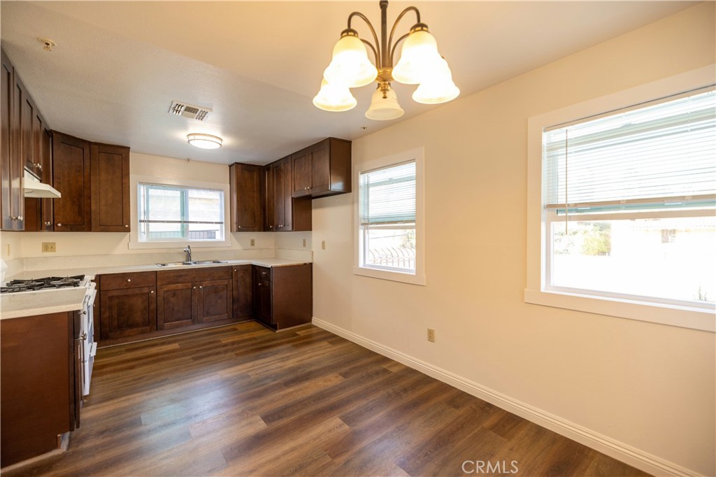 321 S Occidental Boulevard 115
