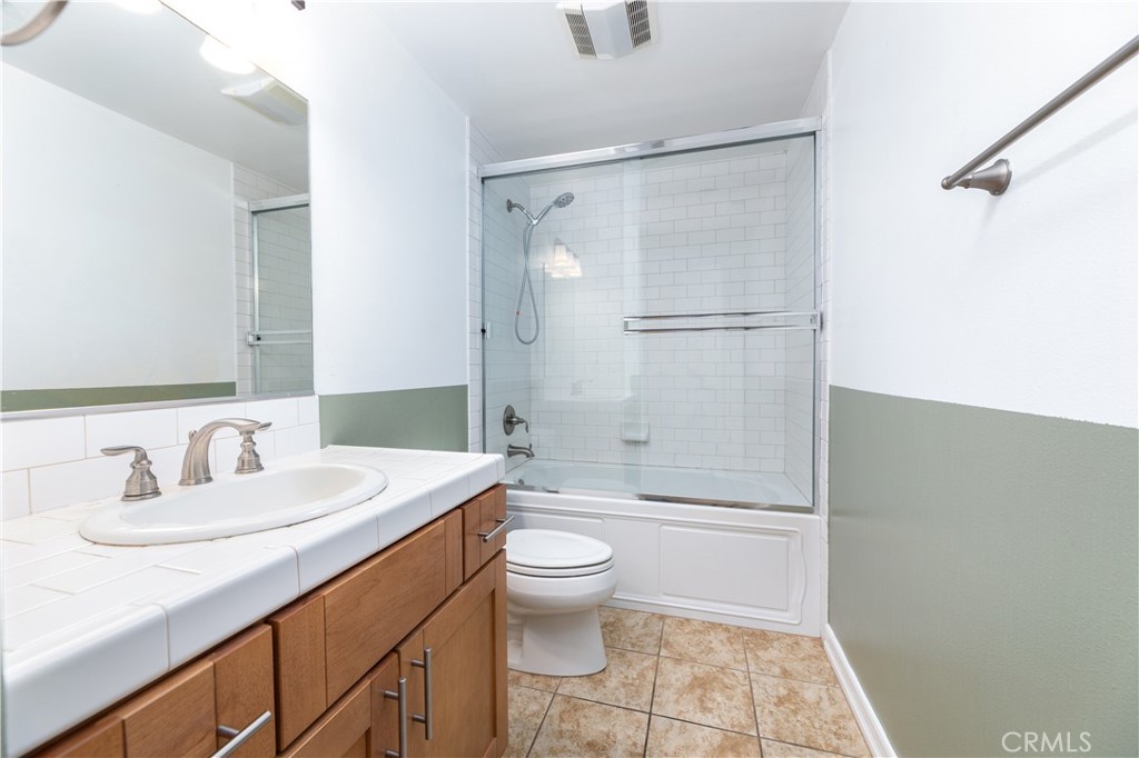10803 Hesby Street 104
