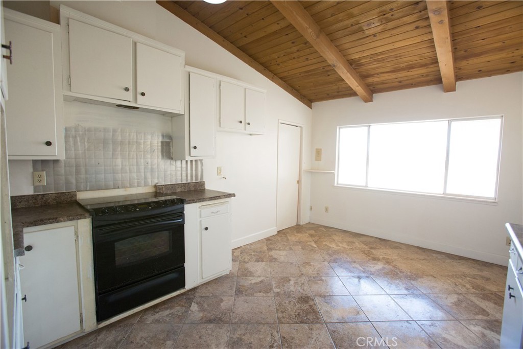 47525 Valley Center Road