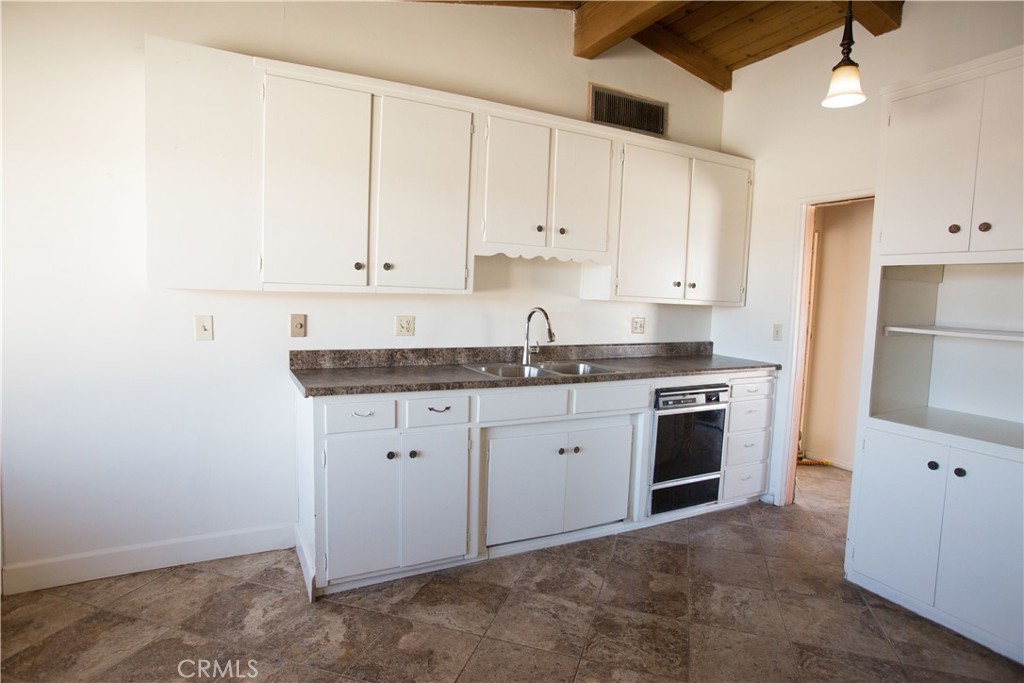 47525 Valley Center Road
