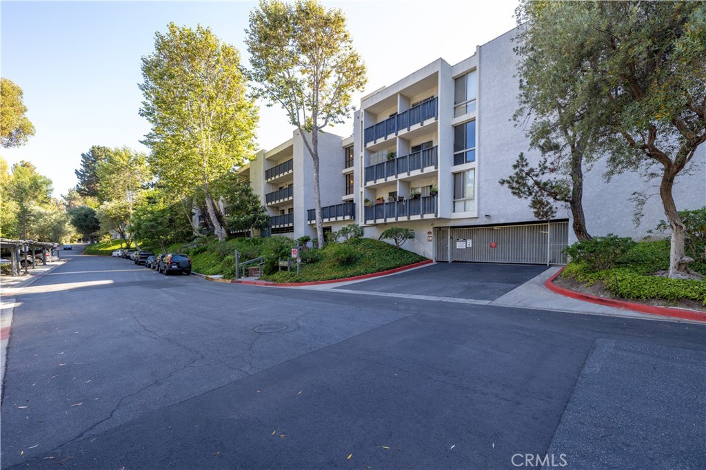 3604 W Estates Lane 303
