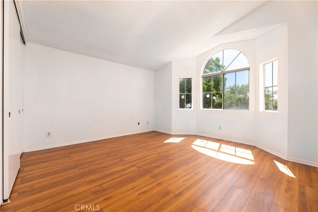781 La Loma Lane