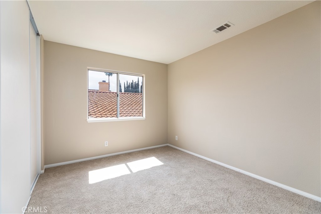 2112 Mammoth Lane