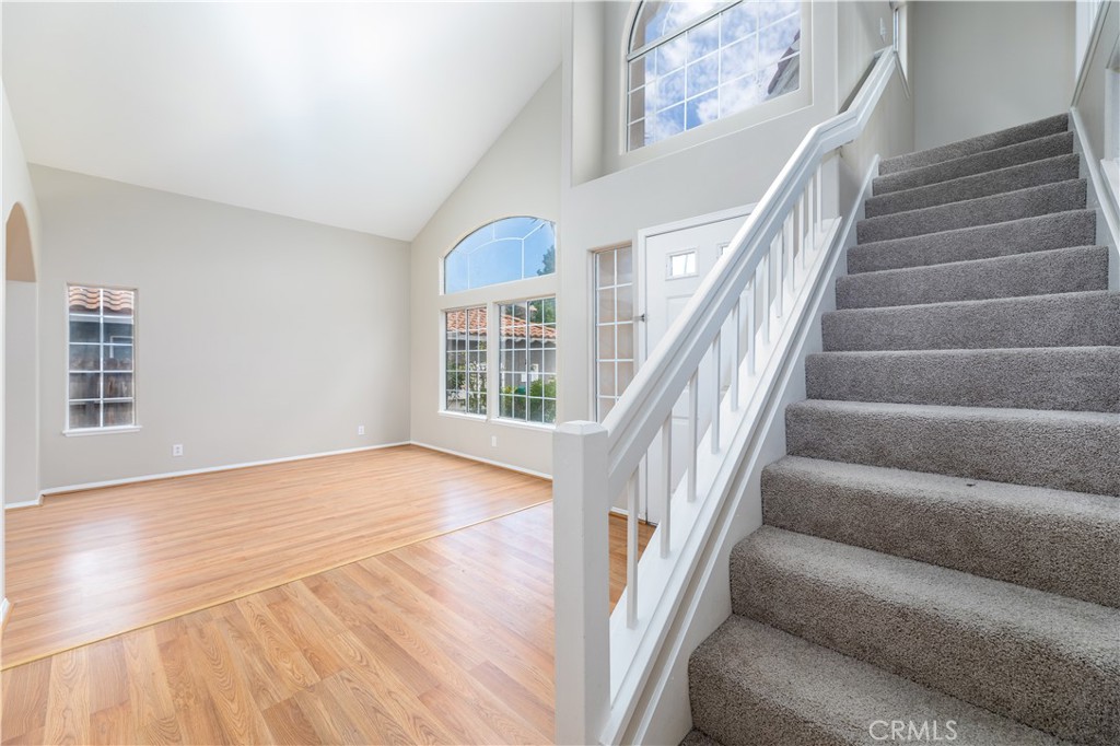 2112 Mammoth Lane