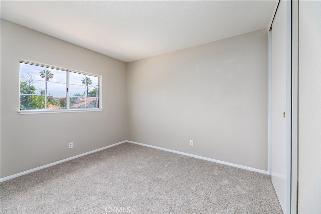 2112 Mammoth Lane