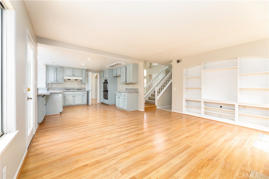 2112 Mammoth Lane