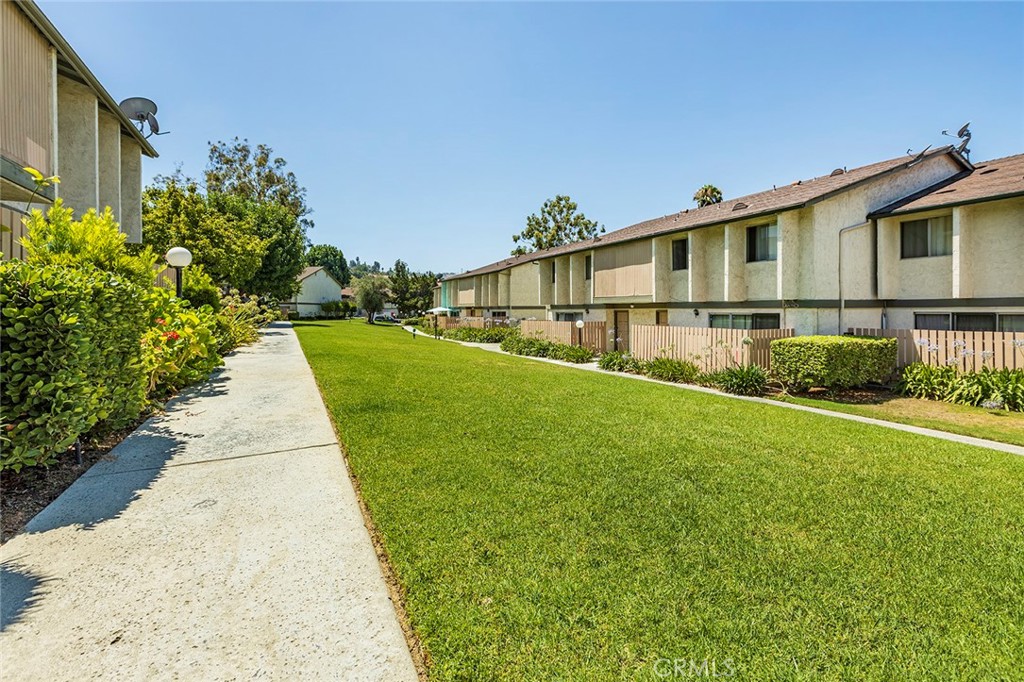 2300 S Hacienda Boulevard E7