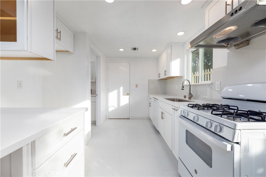 128 De Anza Street J