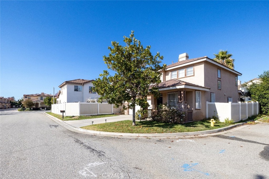 4908 Glickman Avenue