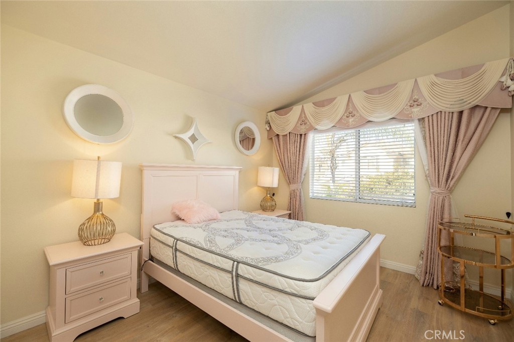 4908 Glickman Avenue