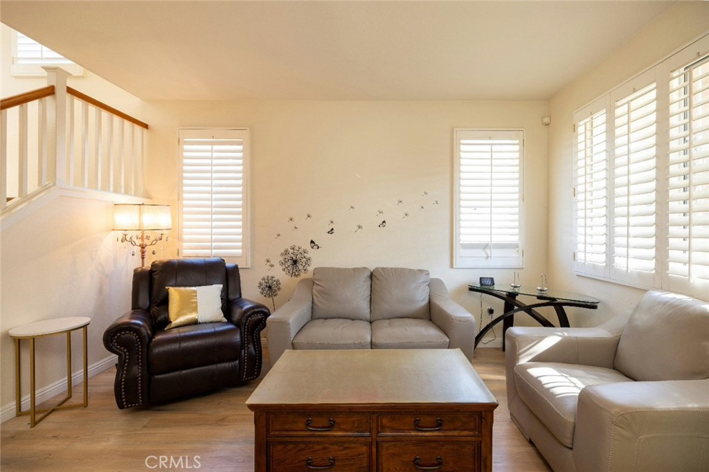 4908 Glickman Avenue