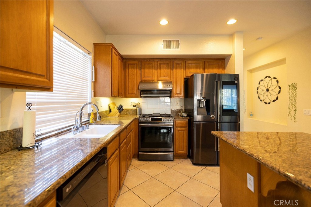 4908 Glickman Avenue