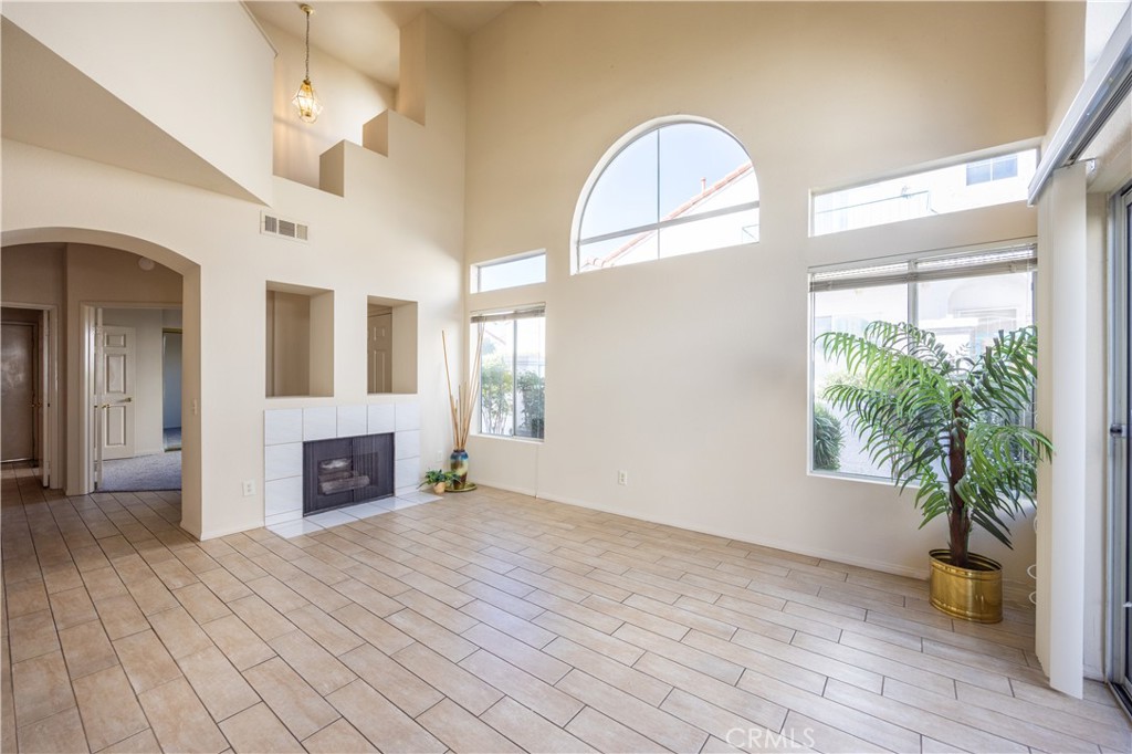 29464 Courtney Place