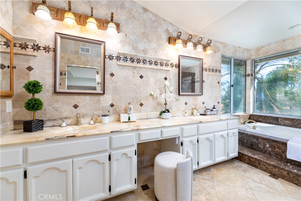 485 Wellington Circle