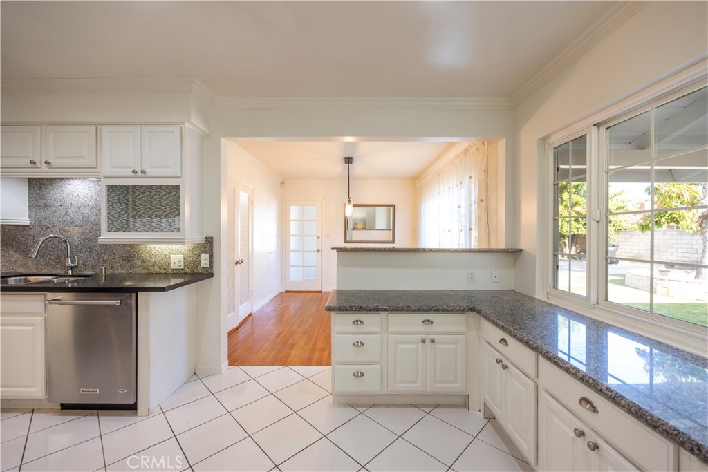 1248 E Greenville Drive