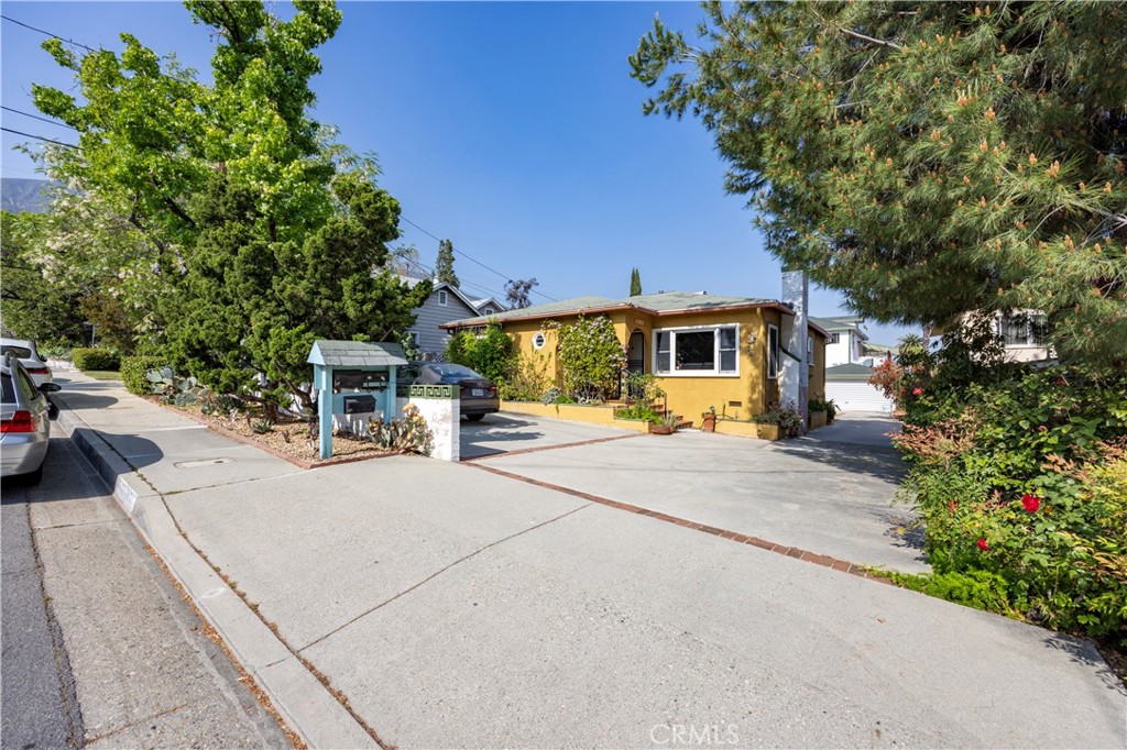 70 Auburn Avenue