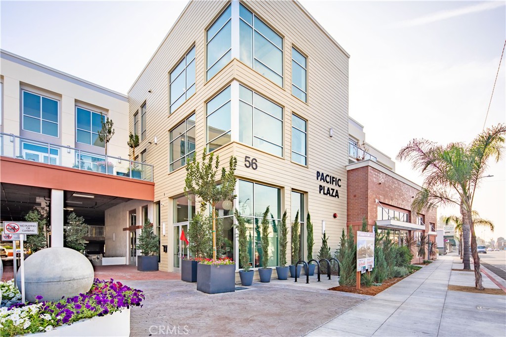 56 E Duarte Road 406