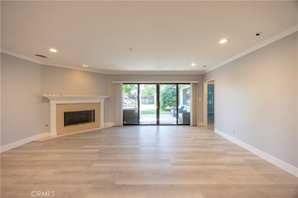 8523 Garibaldi Avenue