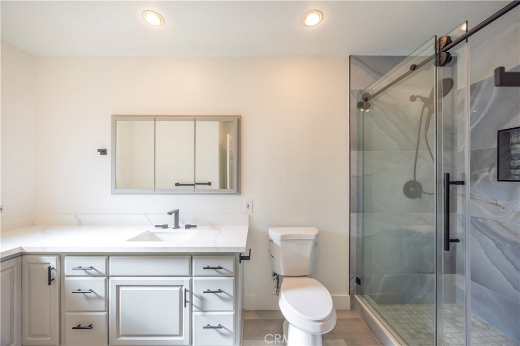 8523 Garibaldi Avenue