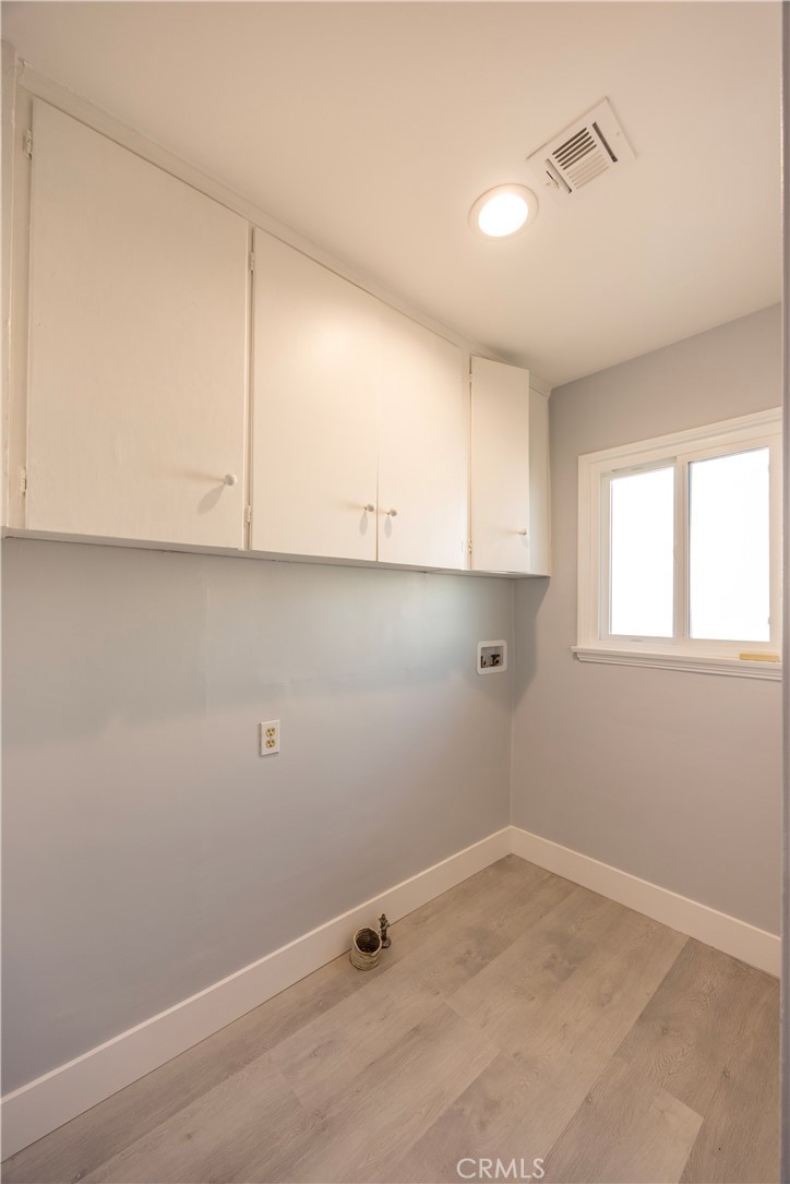 8523 Garibaldi Avenue