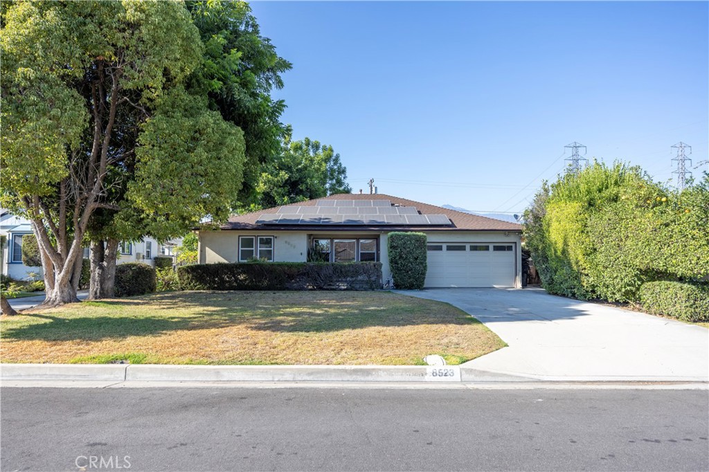 8523 Garibaldi Avenue