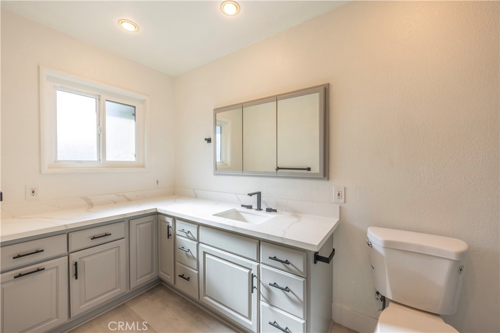 8523 Garibaldi Avenue