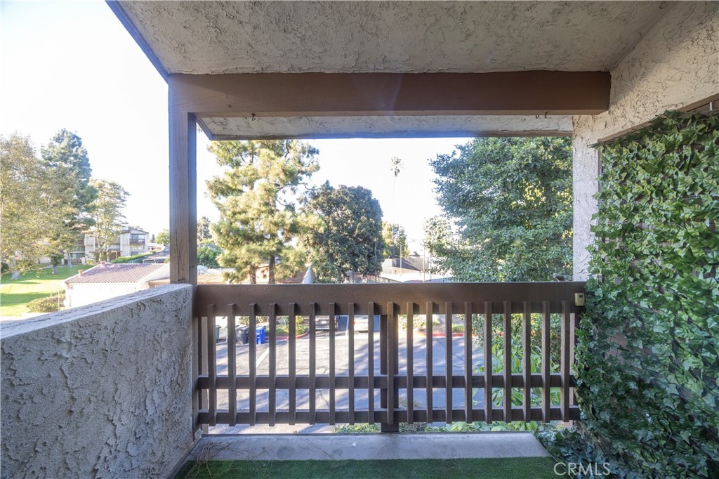 8520 Village Lane