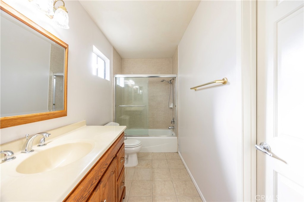 8520 Village Lane