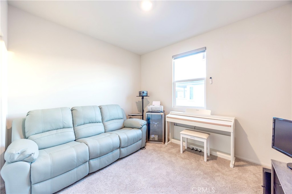 1626 W Cameron Avenue