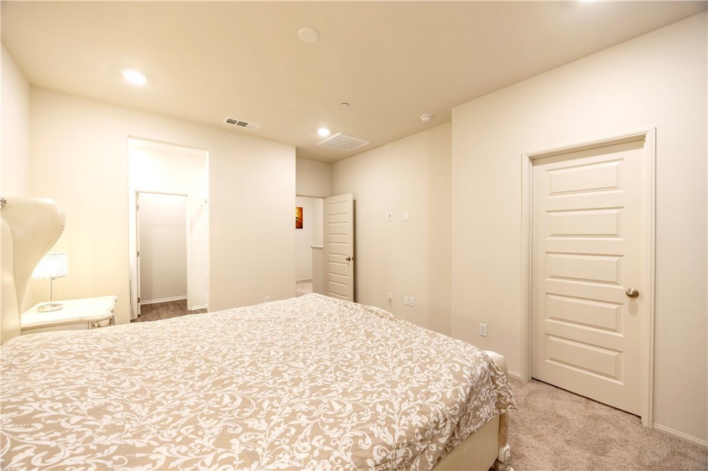 1626 W Cameron Avenue