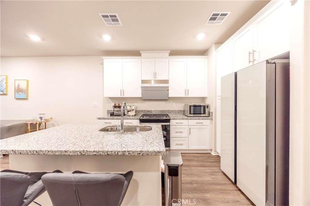 1626 W Cameron Avenue