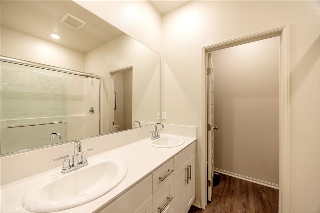 1626 W Cameron Avenue